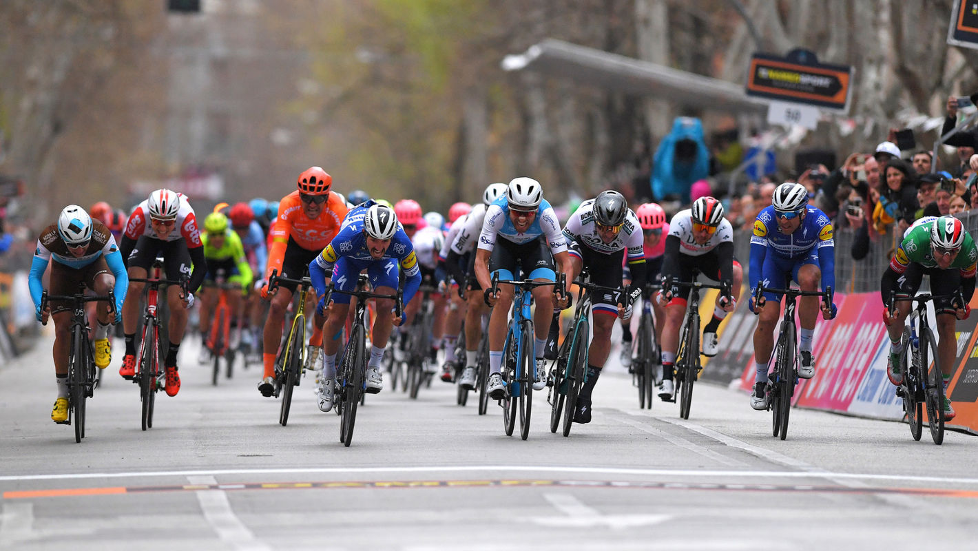 Deceuninck – Quick-Step to Milano-Sanremo