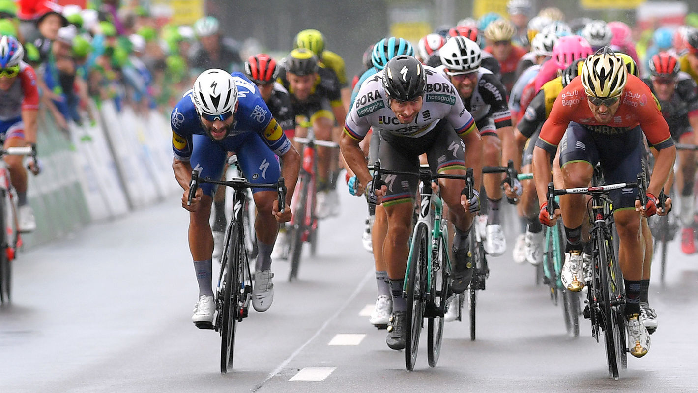 Gaviria finishes runner-up in tight Tour de Suisse sprint