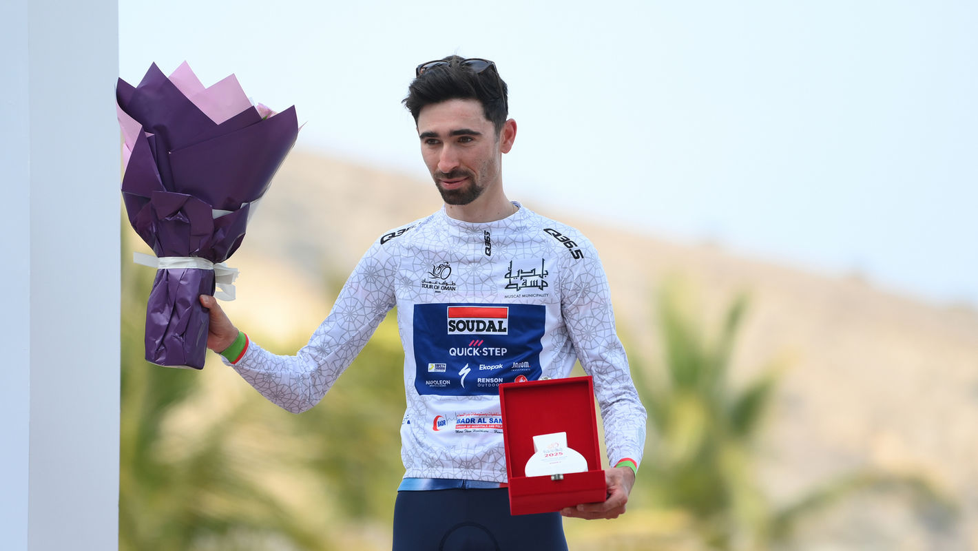 Twee truien voor Paret-Peintre na bergrit