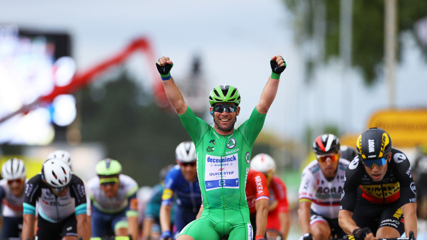 Tour de France: Classic Cav gets the hat-trick