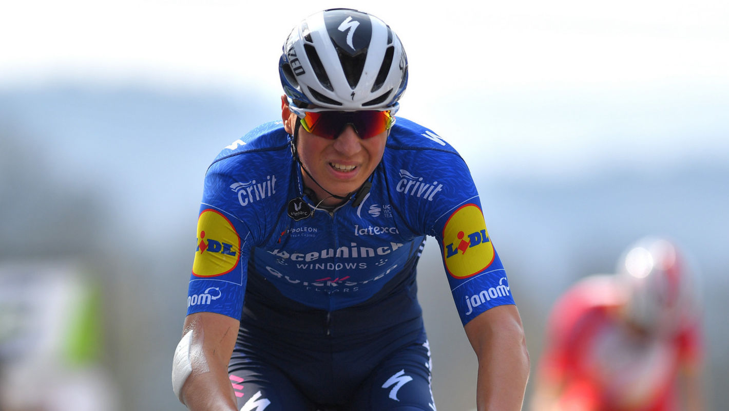 Vansevenant moves up the GC at La Vuelta