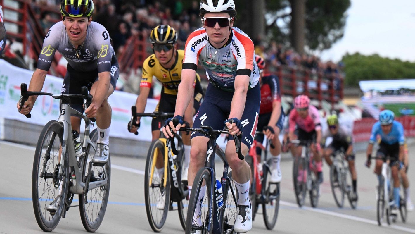 Schmid blijft leider in Coppi e Bartali