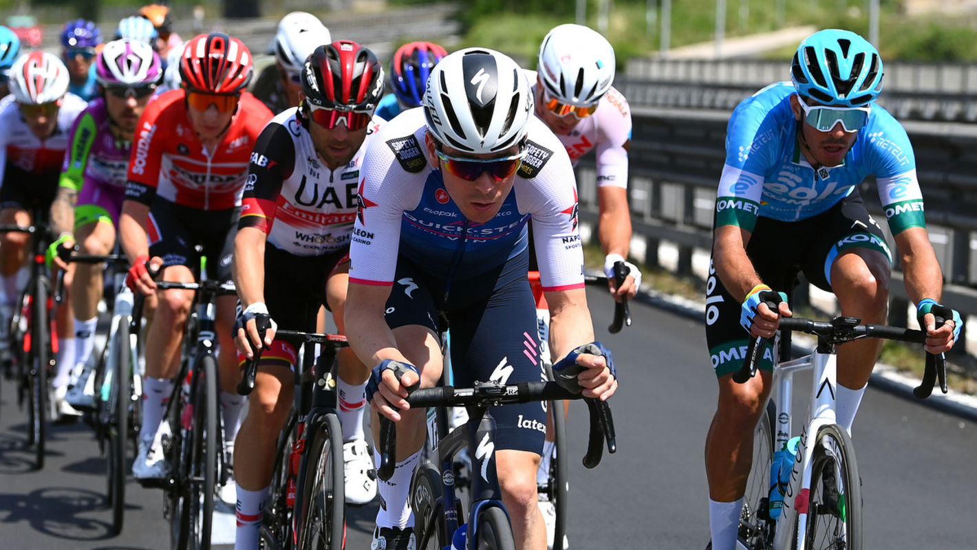 Giro d’Italia: A hectic finale in Jesi