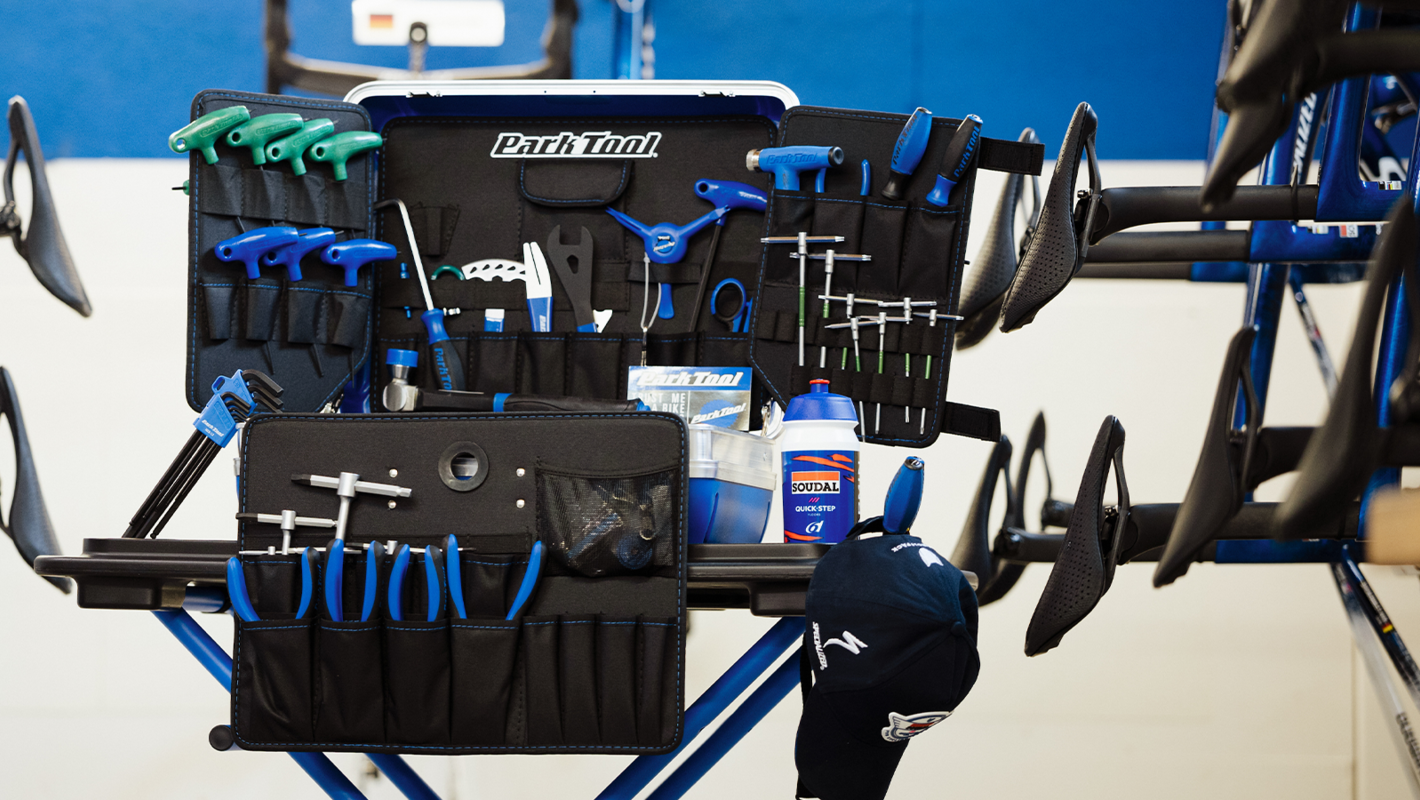 Soudal Quick-Step en AG Insurance – Soudal aan de slag met Park Tool