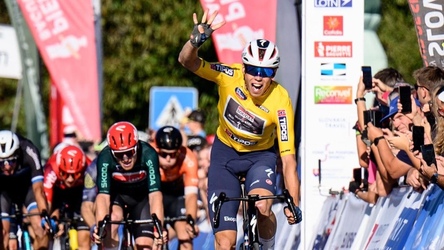 Paul Magnier pakt 40e seizoenszege voor Soudal Quick-Step