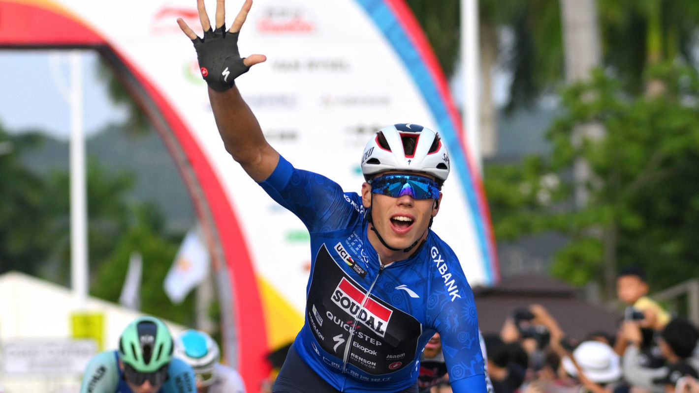 Tour of Guangxi: High five, Paul Magnier!