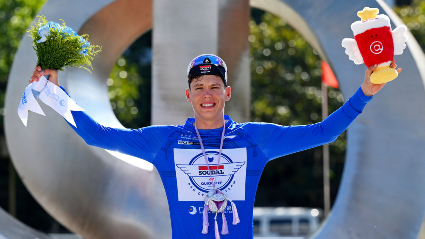 Tour of Guangxi: Magnier verruilt rood voor blauw