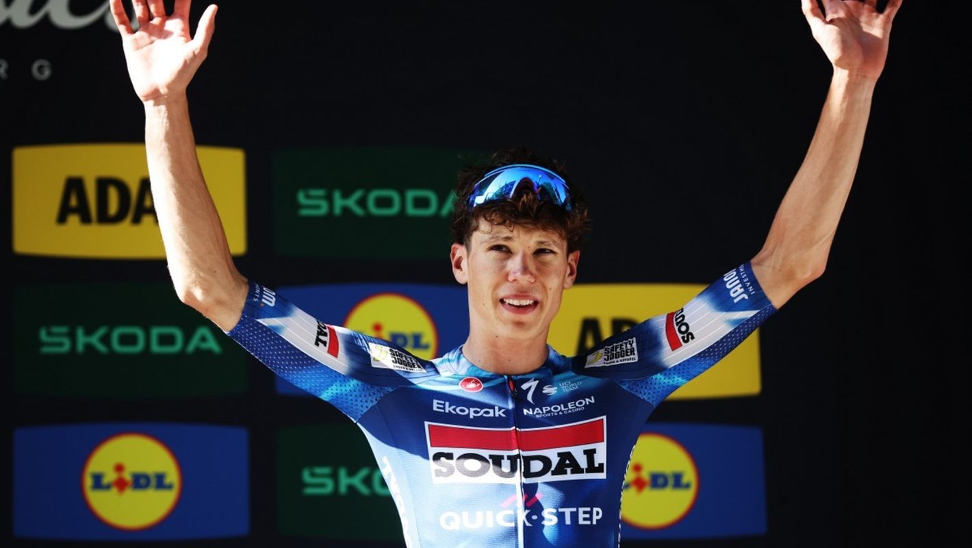 Paul Magnier derde in Hamburg