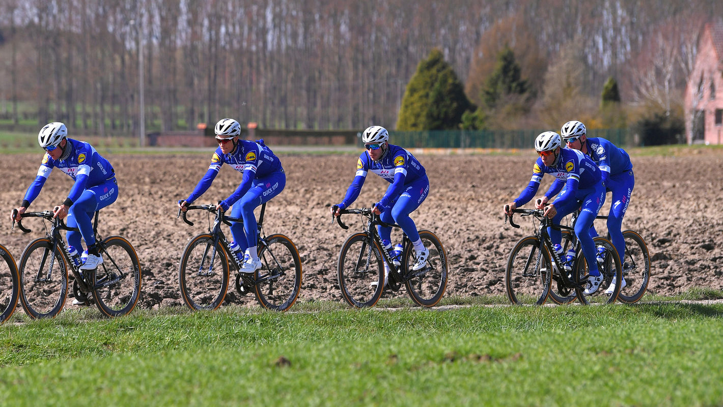 Quick-Step Floors Cycling Team to Paris-Tours