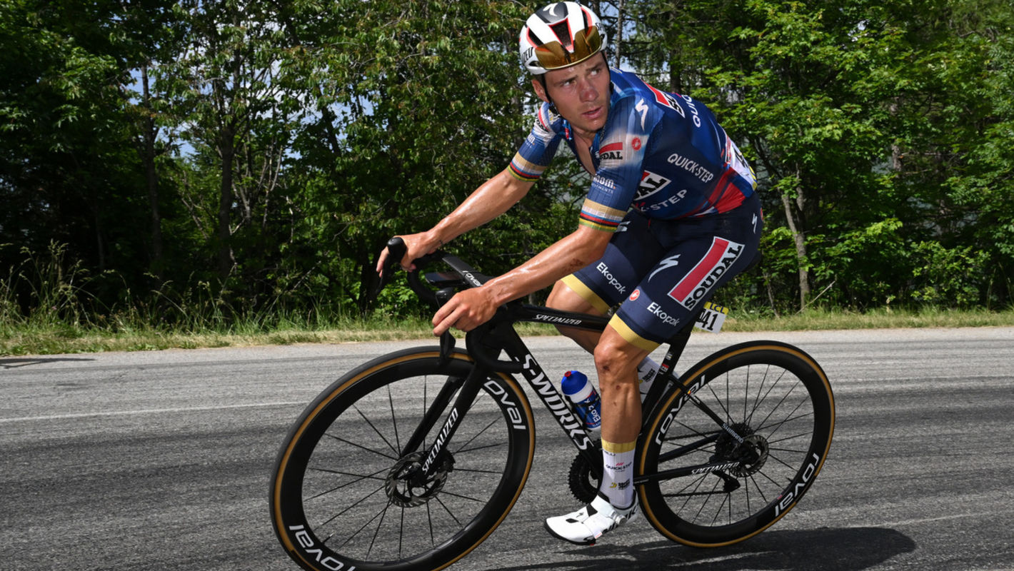 Evenepoel eindigt als vierde in Critérium du Dauphiné