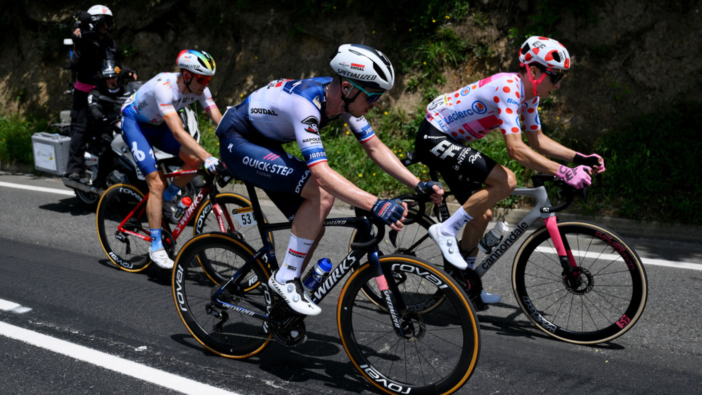Cavagna in the break on the longest Tour de France stage
