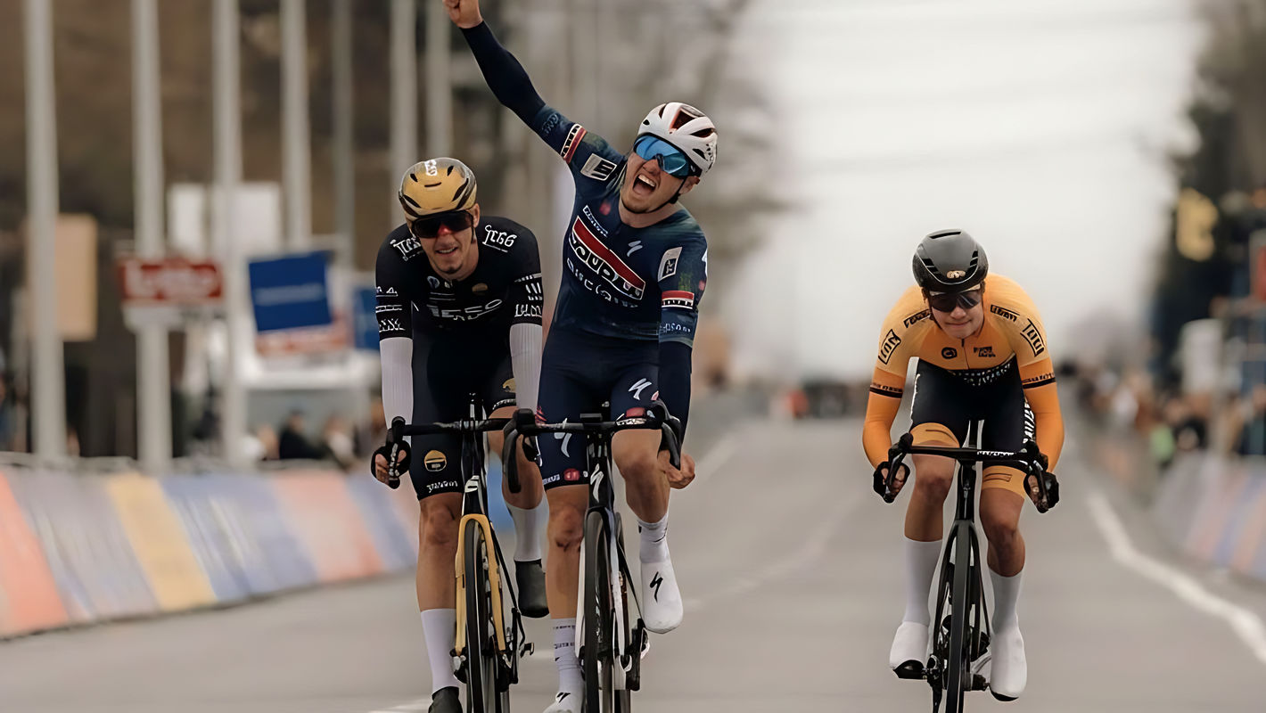 Simon Defrance sprints to victory at Kuurne-Brussels-Kuurne Junior