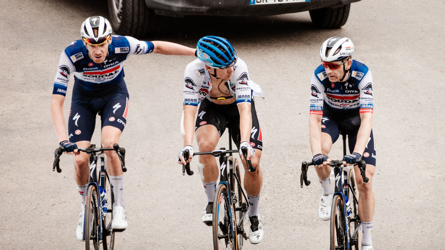 Le Tour terug op Puy de Dôme