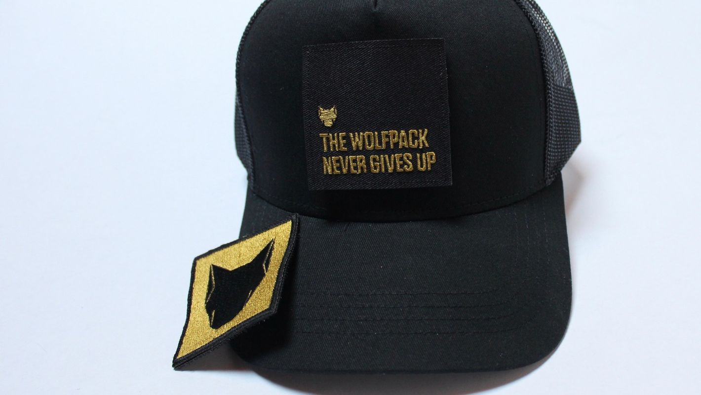 Wolfpack-pet: twee in één