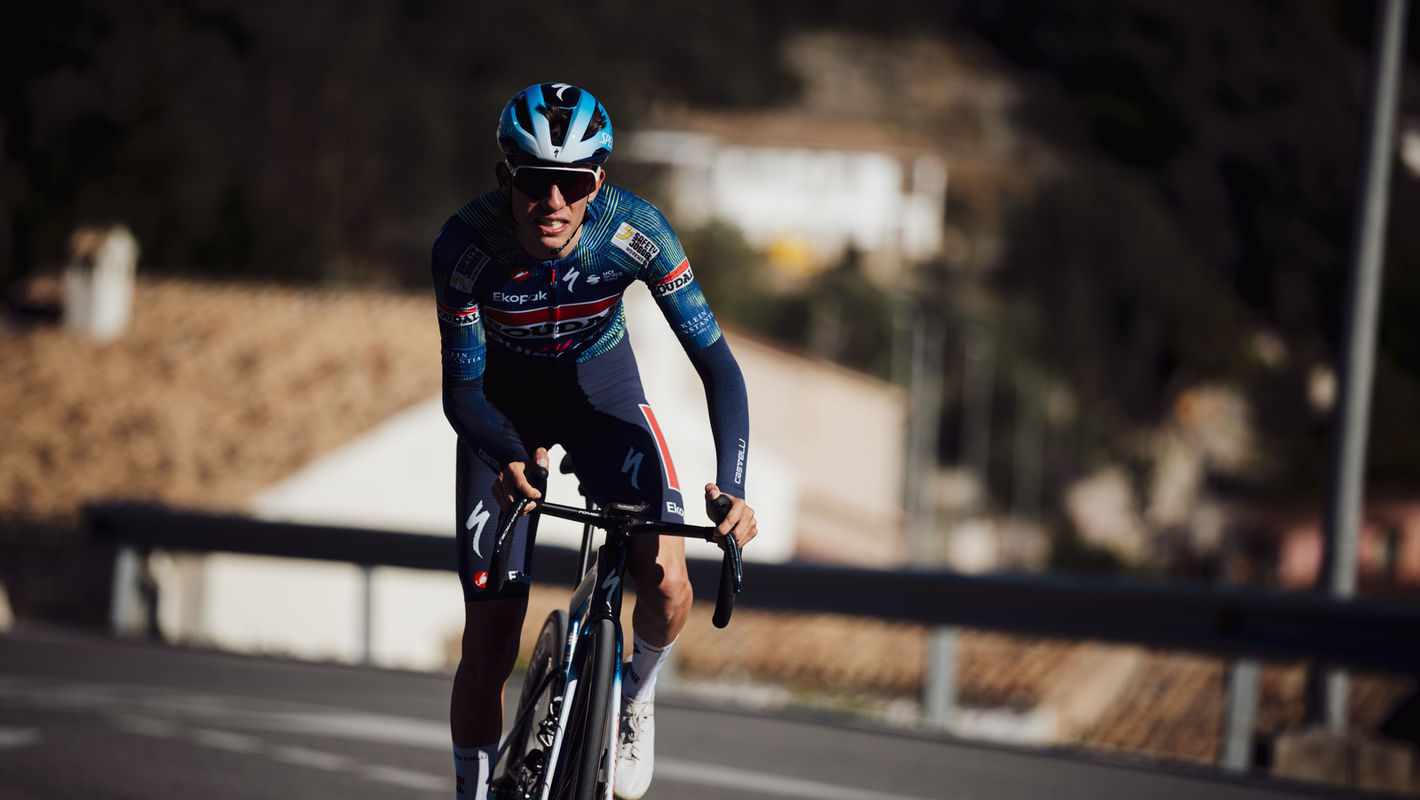 The Wolfpack Howls: Henrique Bravo