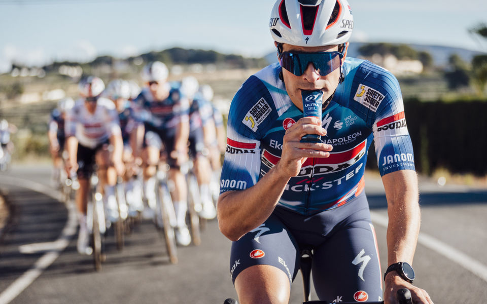 Onze ambitie voeden: Soudal Quick-Step en 6d Sports Nutrition verlengen samenwerking