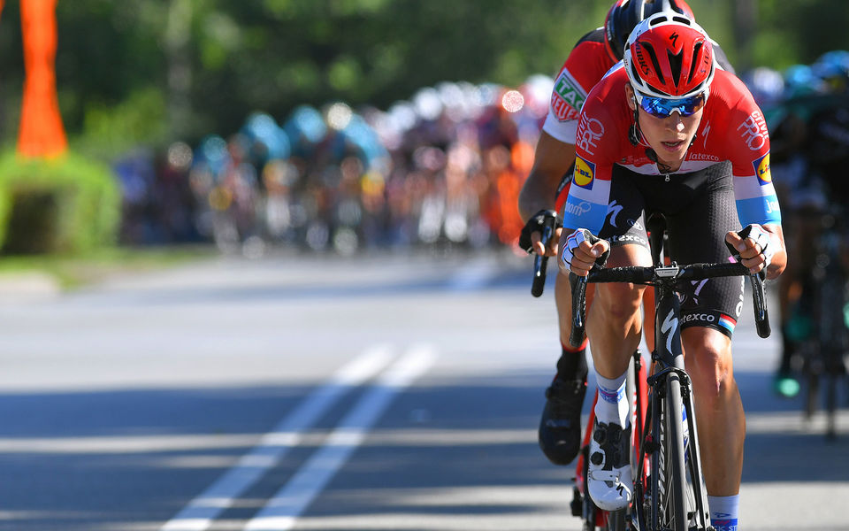 Jungels climbs in the GC on brutal Szczyrk wall