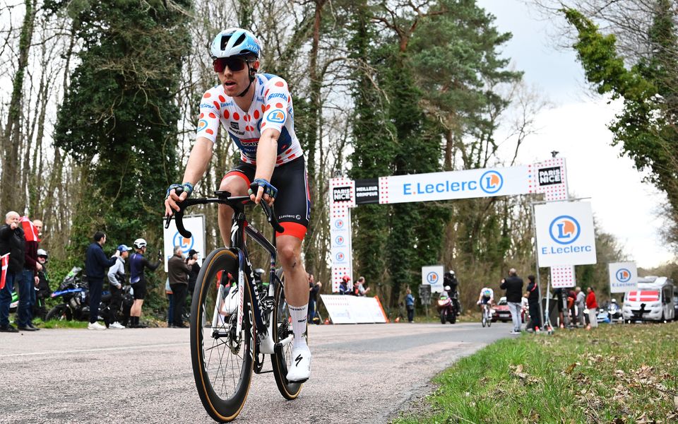 Pedersen retains Paris-Nice climber’s jersey