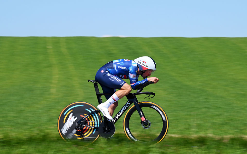 Giro d’Italia: Hayter top ten in Tirana