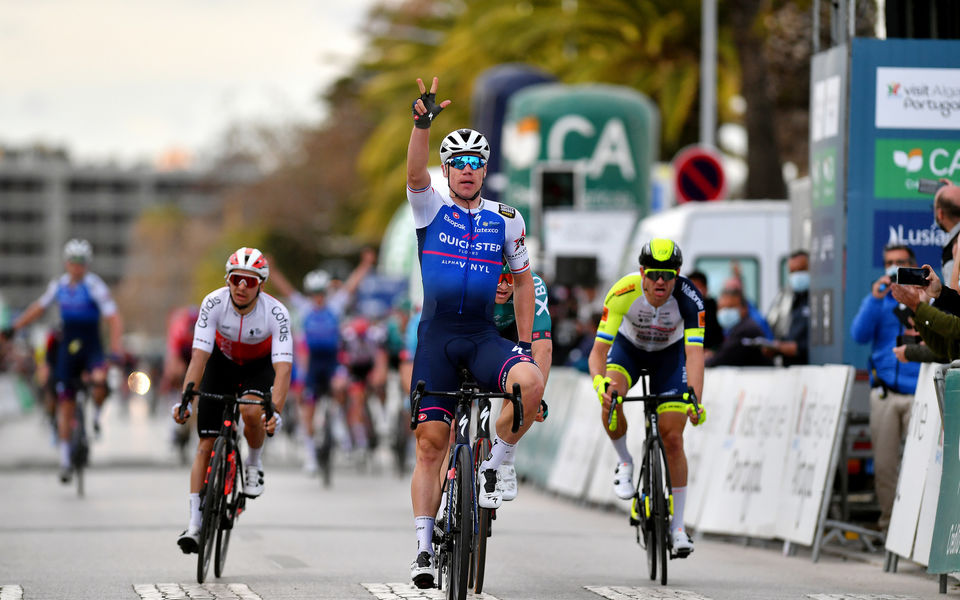 Hattrick voor Jakobsen in Lagos