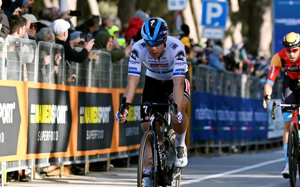 Hongarije: valpartij in slotfase nekt Jakobsen