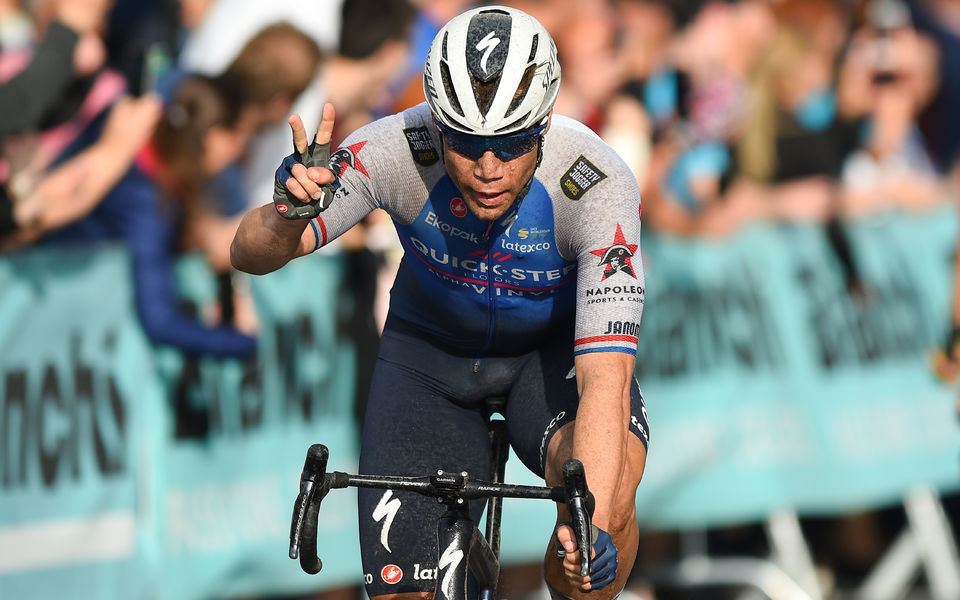 Hongarije: Jakobsen wint opnieuw