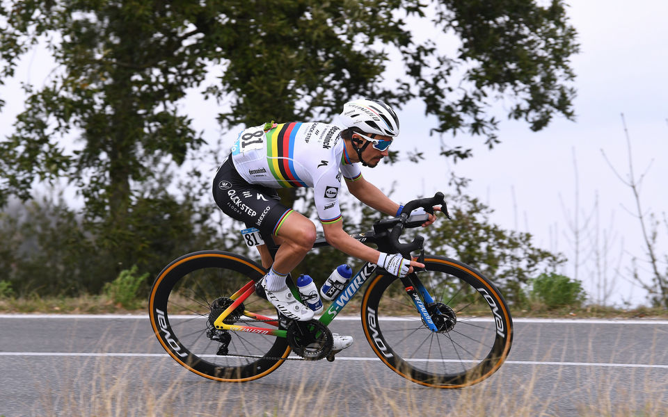 Julian Alaphilippe continues with Deceuninck – Quick-Step