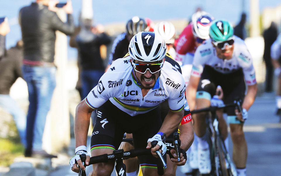 Alaphilippe lights up Milano-Sanremo