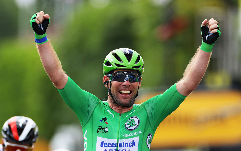 Tour de France: Number 32 in Châteauroux for Mark Cavendish