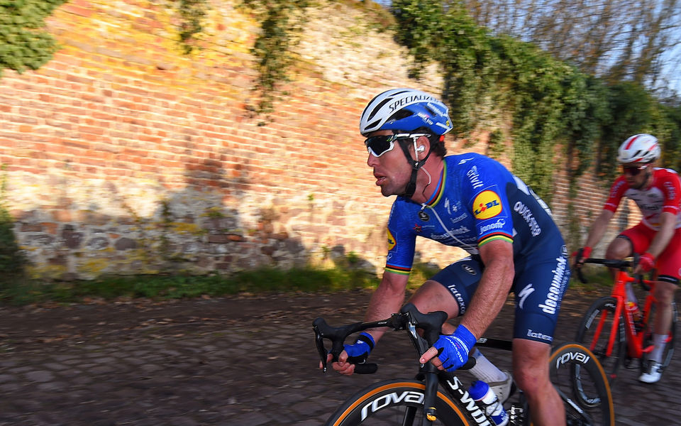 Deceuninck – Quick-Step in attack mode at Le Samyn