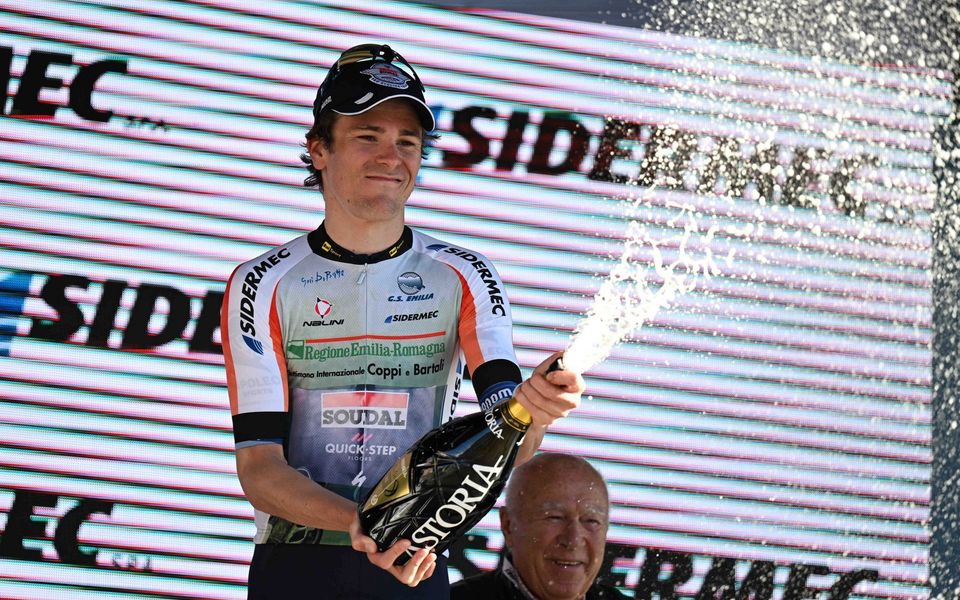 Schmid leidt in Coppi e Bartali