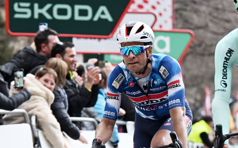 Volta a Catalunya: Landa gains time in the crosswinds