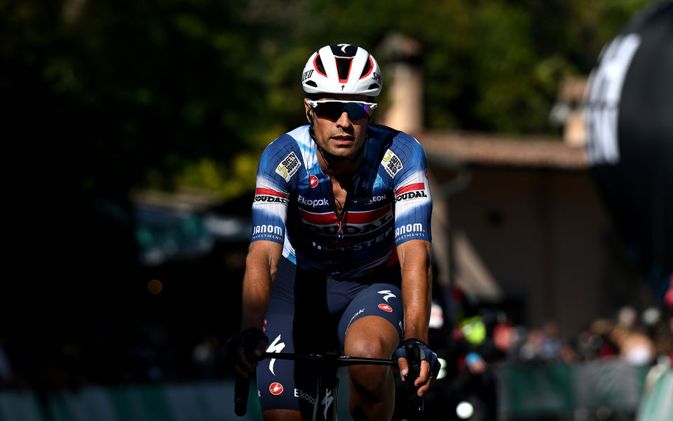 Peloton returns on San Luca