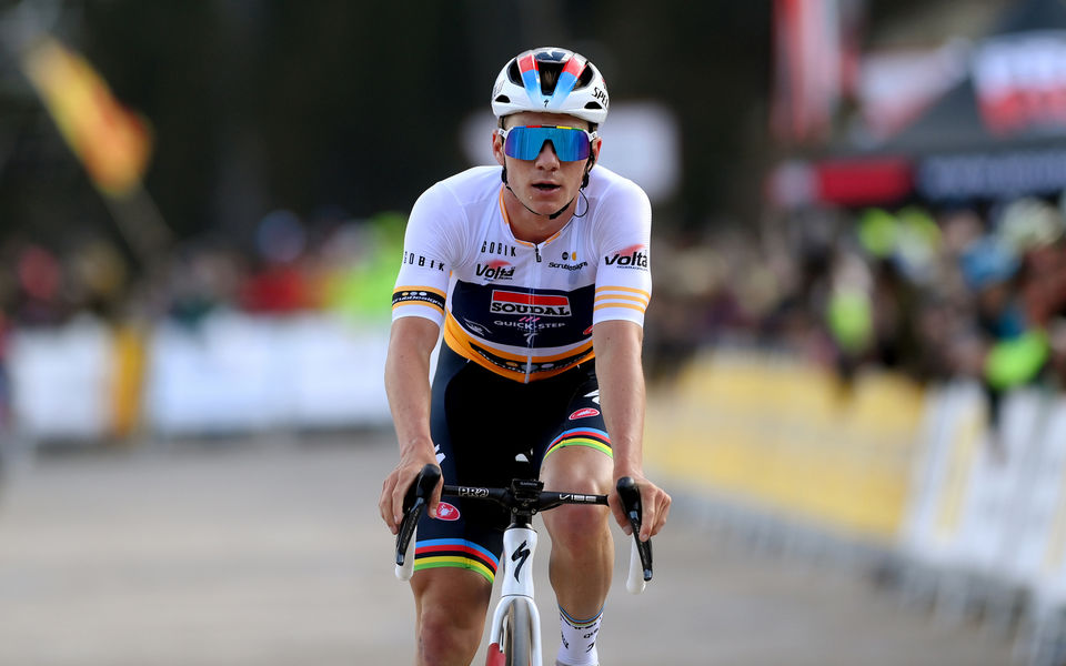 Volta a Catalunya: Evenepoel op het podium op Vallter 2000