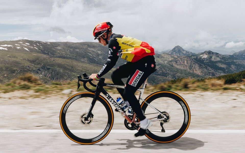 Remco Evenepoel: “The plan is to take it day by day next week”