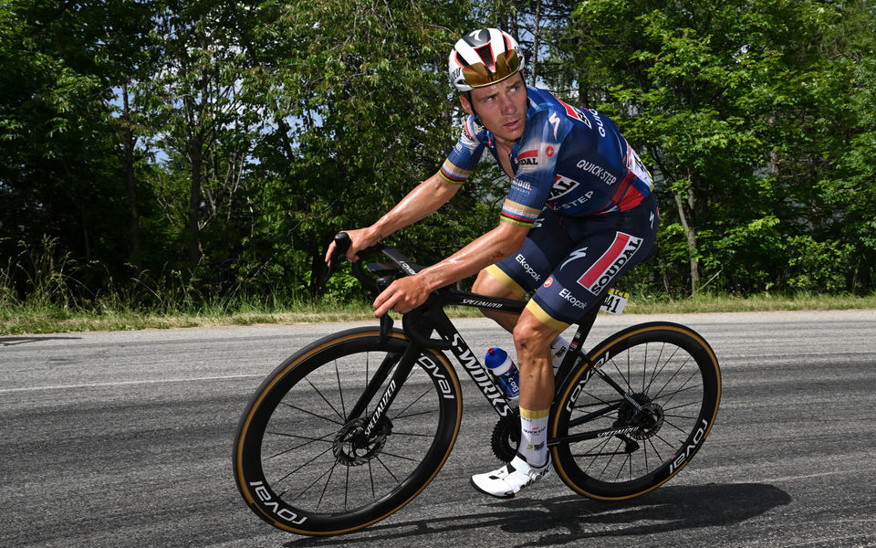 Evenepoel finishes fourth at the Critérium du Dauphiné