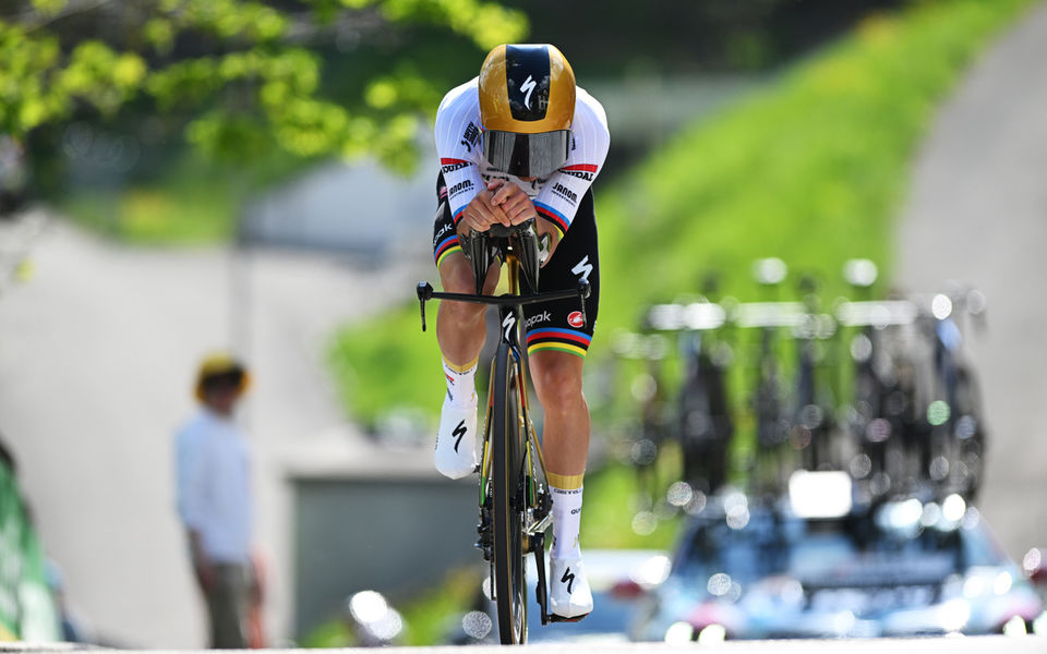 Strong start for Evenepoel in Romandie