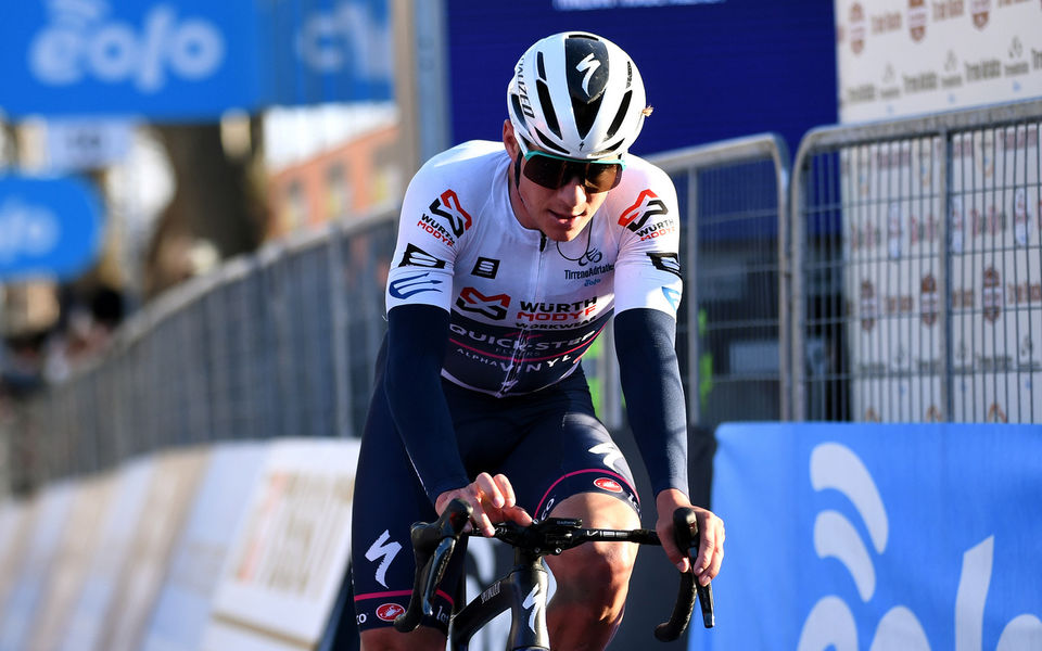 Evenepoel blijft tweede in Tirreno-Adriatico
