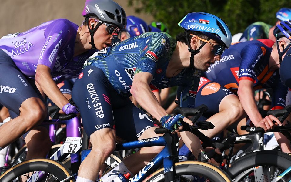 More echelon action in the desert