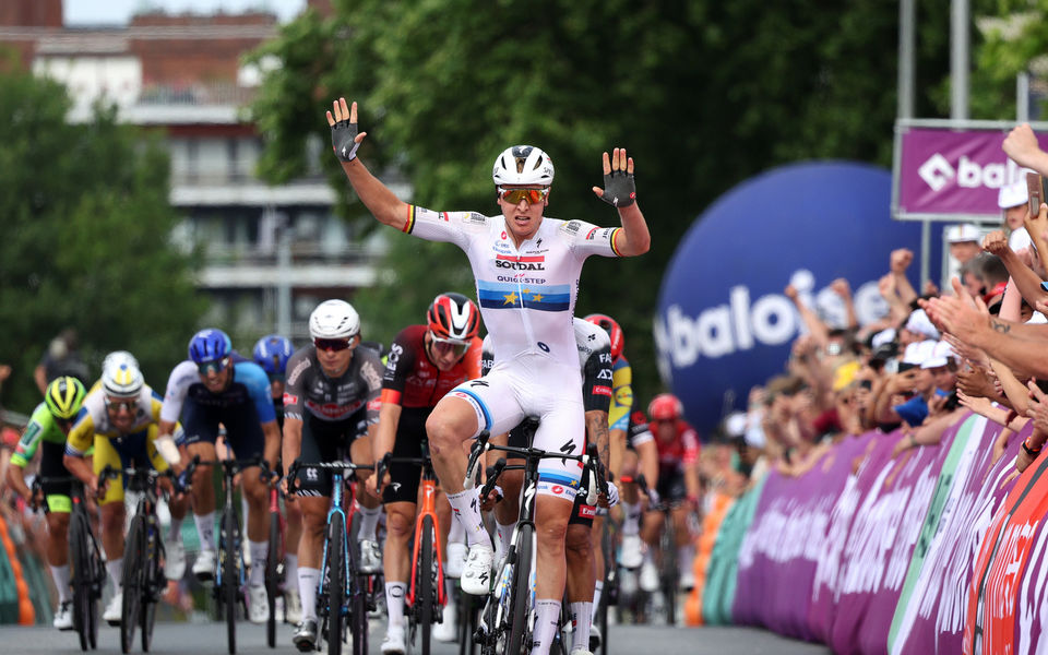 Tim Merlier makes it 60 pro wins