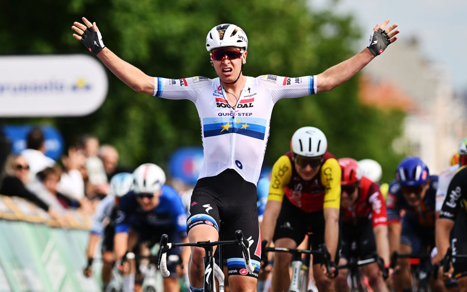 Tim Merlier wins Brussels Cycling Classic