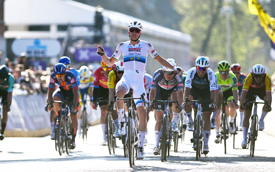 Tim Merlier wint Scheldeprijs opnieuw