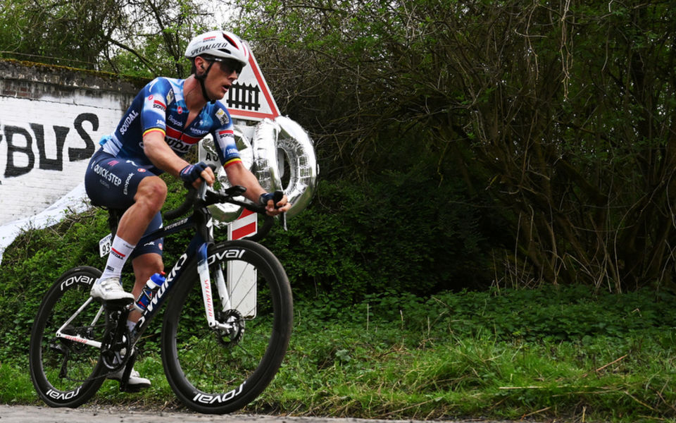 Lampaert our first rider home in Paris-Roubaix
