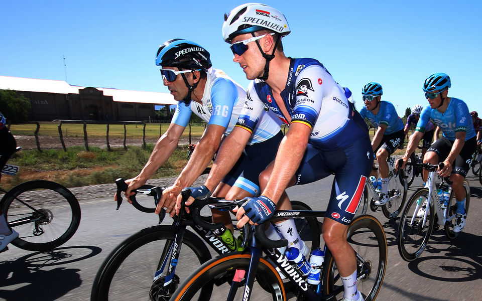 San Juan: Lampaert van voren