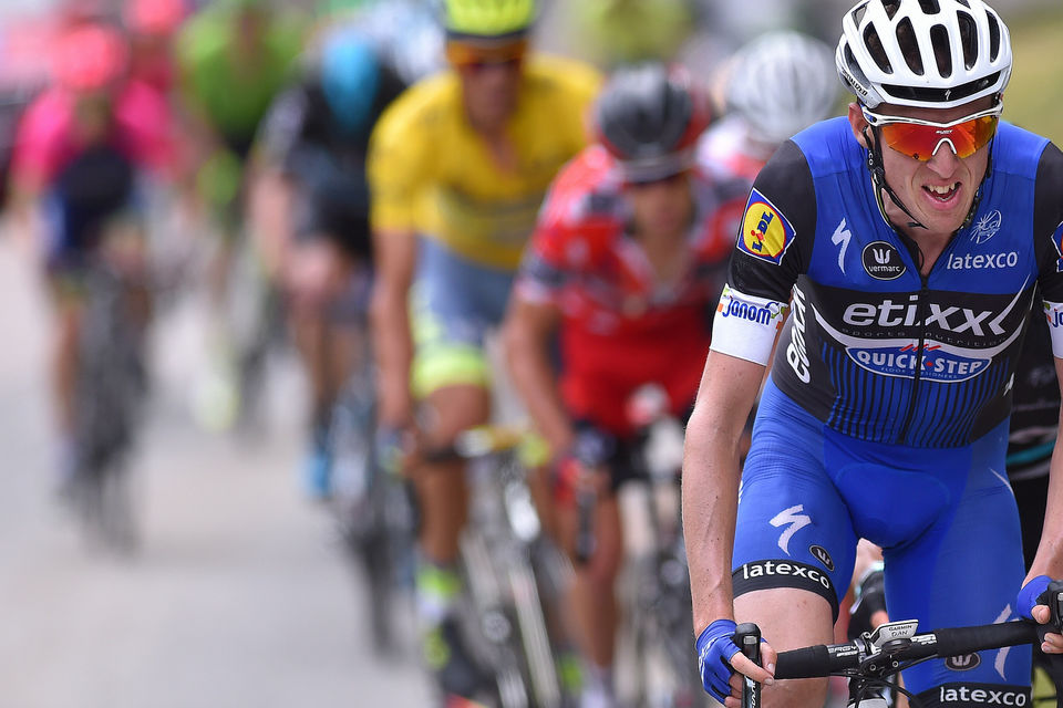Dan Martin knap 4e in lastige rit in Dauphiné