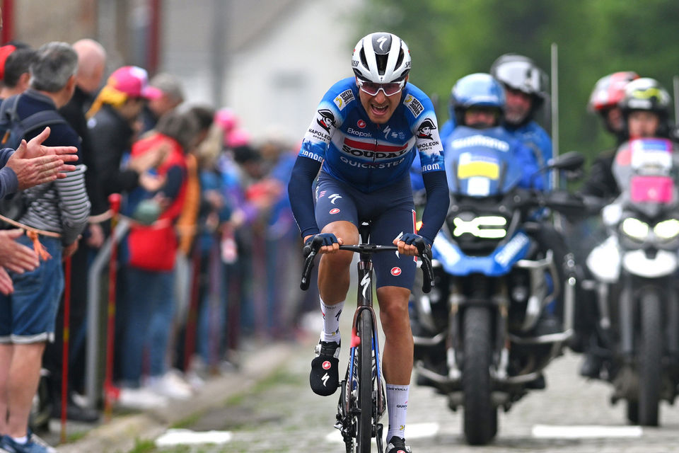 Strong effort of Masnada in the Dunkerque break