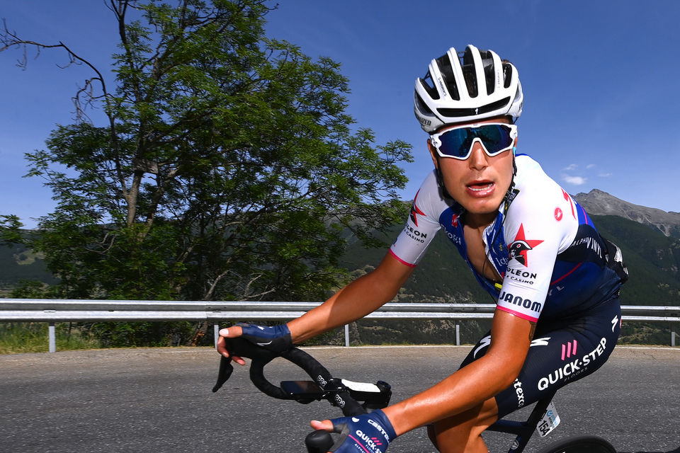 Masnada kleurt koninginnerit Tour de Suisse