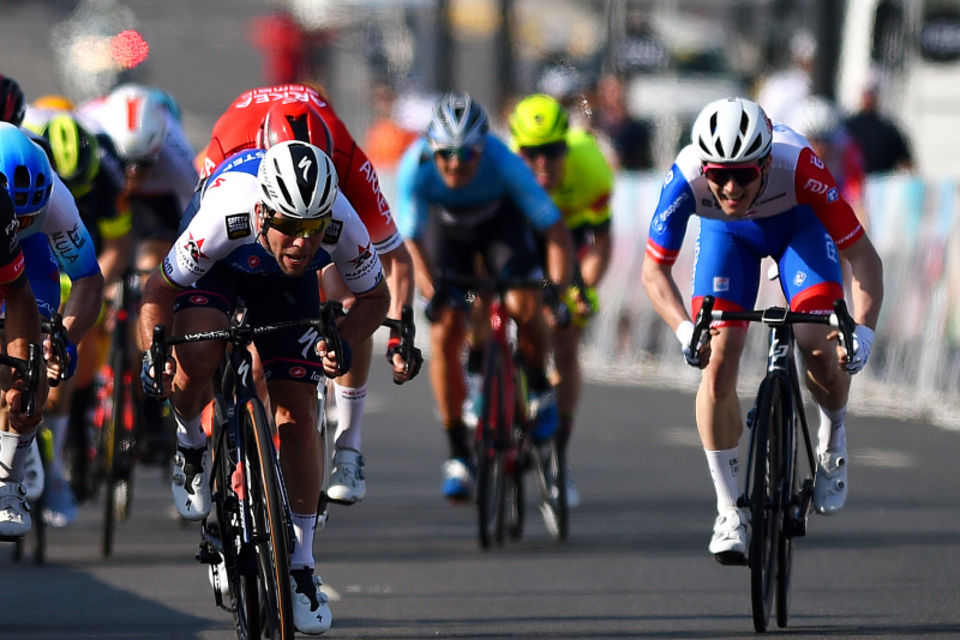 Cavendish start seizoen met podiumplaats in Oman