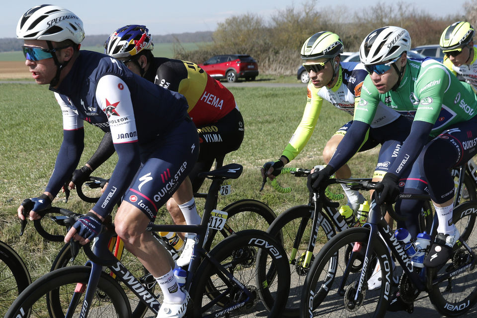 Paris-Nice onderweg naar de Côte d’Azur