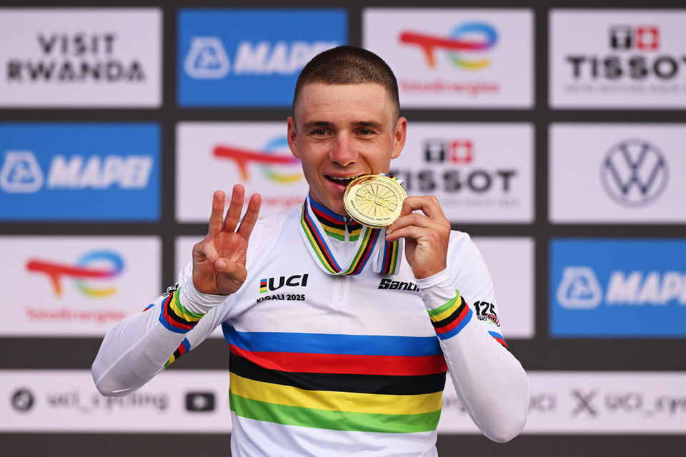 Mister Hat-Trick: Evenepoel wins gold in Rwanda